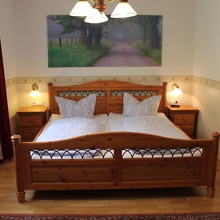 Kreuzerhof Hotel Garni โรเทนบวร์ก อ็อบ แดร์เทาเบอร์ ห้อง รูปภาพ