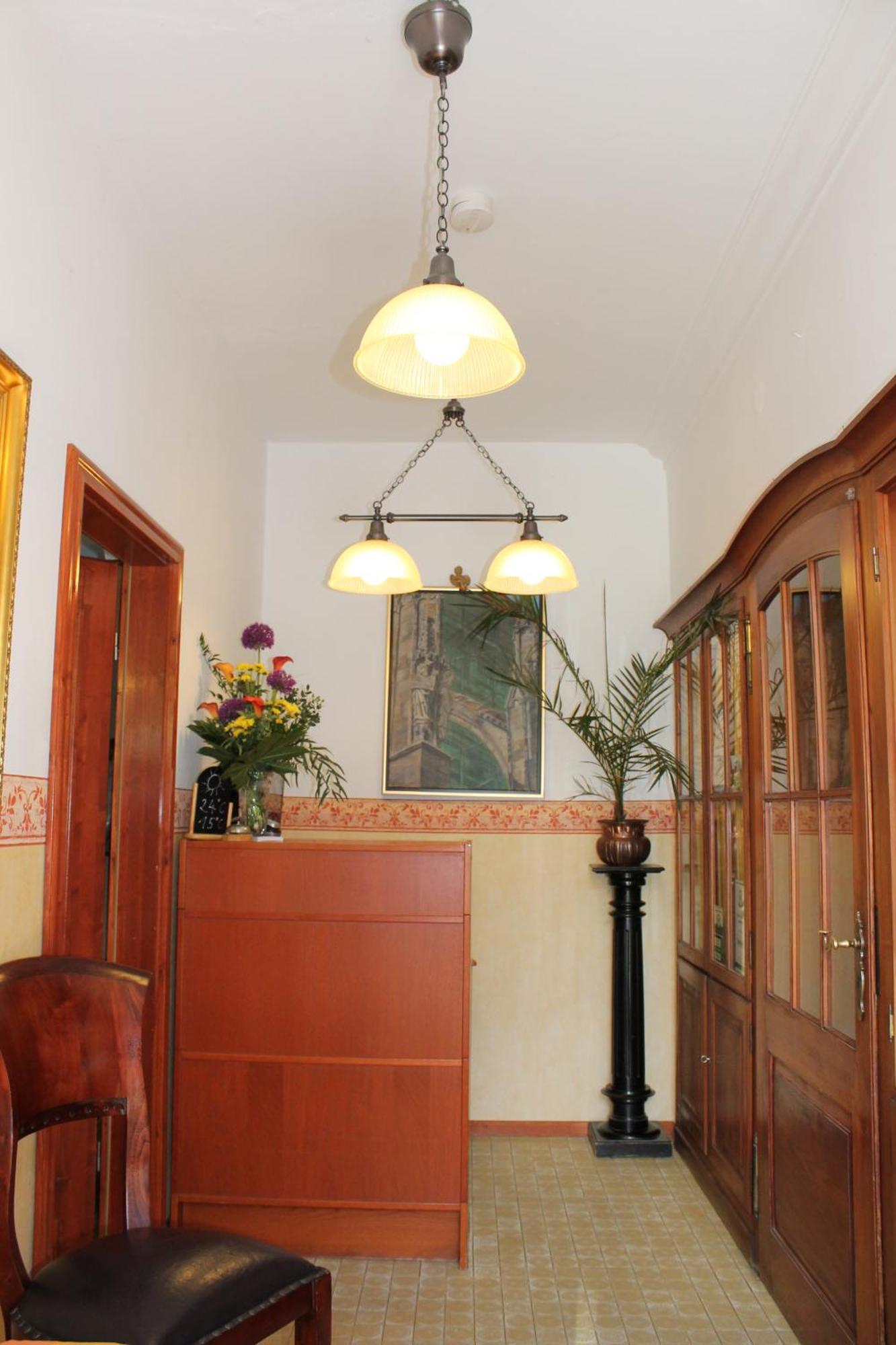 Kreuzerhof Hotel Garni โรเทนบวร์ก อ็อบ แดร์เทาเบอร์ ภายนอก รูปภาพ