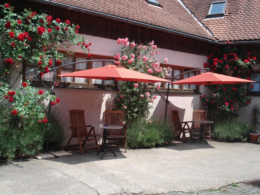Kreuzerhof Hotel Garni โรเทนบวร์ก อ็อบ แดร์เทาเบอร์ ภายนอก รูปภาพ