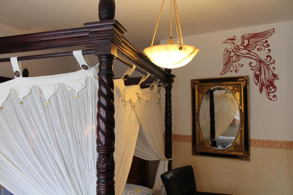 Kreuzerhof Hotel Garni โรเทนบวร์ก อ็อบ แดร์เทาเบอร์ ห้อง รูปภาพ
