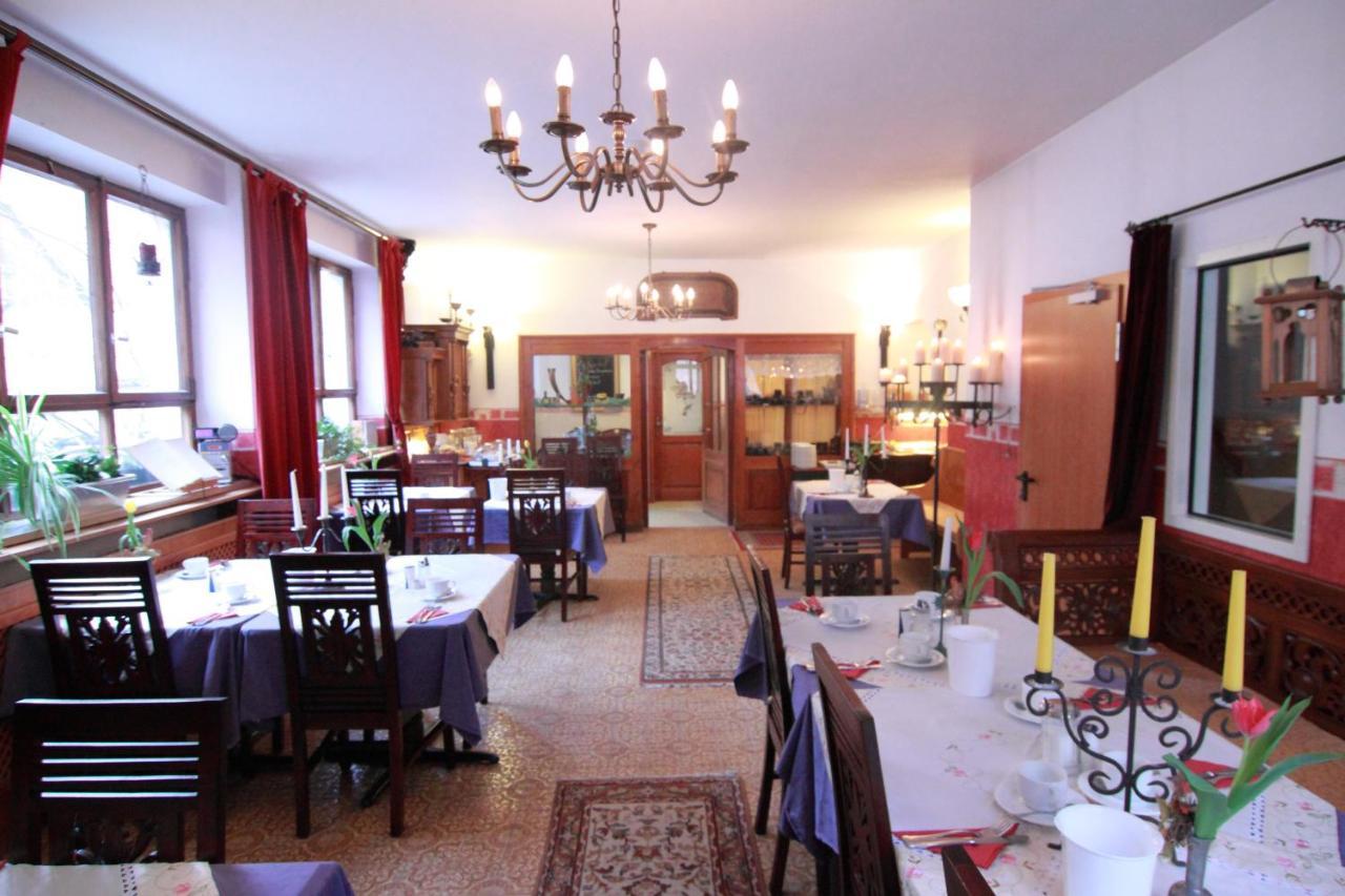 Kreuzerhof Hotel Garni โรเทนบวร์ก อ็อบ แดร์เทาเบอร์ ภายนอก รูปภาพ